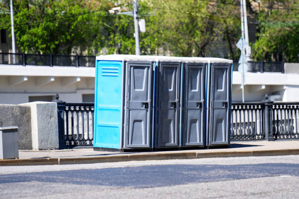 Best Portable bathroom rental  in Risg Sun, IN