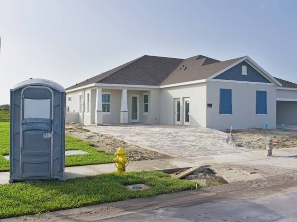 Porta potty delivery and setup in Rising Sun, IN